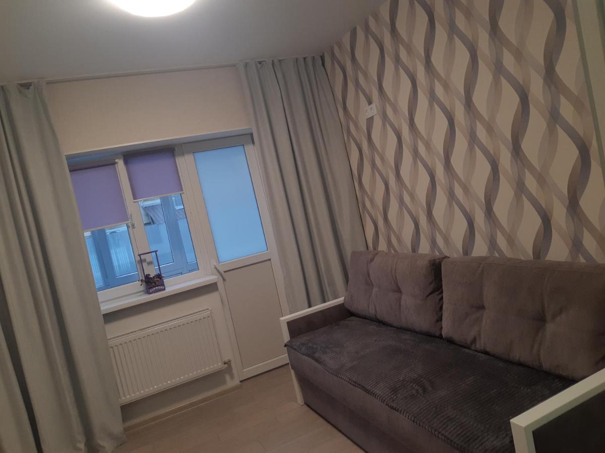 Apart. Studio Near Stadium Metalist Kharkiv Eksteriør billede